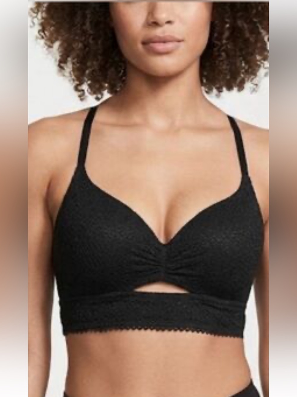 🌟 Victoria's Secret Body by Victoria Uplift No-Wire Lace Bra - Navy 32C 🌟